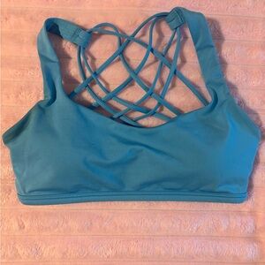 Lululemon sports bra size 6